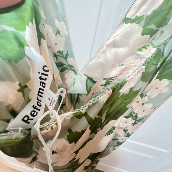 Reformation Veria Silk Halter Maxi Dress Green Floral 4 - Picture 6 of 10